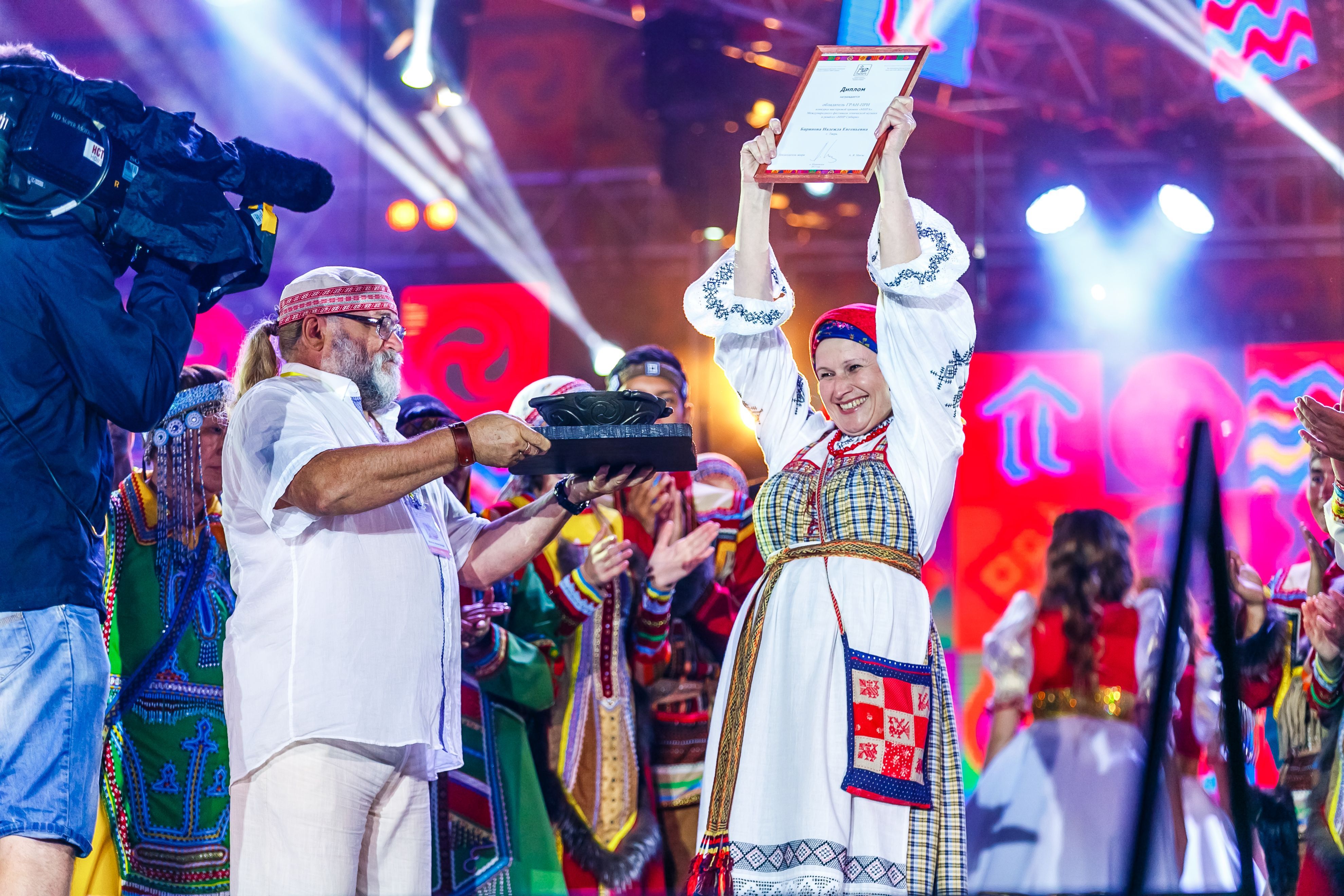 A five-kilogram bowl as the Grand Prix and an impressive prize fund are persuasive arguments to take part in the WORLD of Siberia Festival competition program